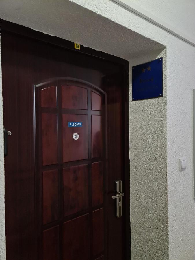 Apartman *Joy* 오시예크 외부 사진